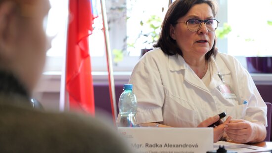 Mladí dospělí bývají diagnostikovaní pozdě, potřebují daleko větší podporu zvenčí